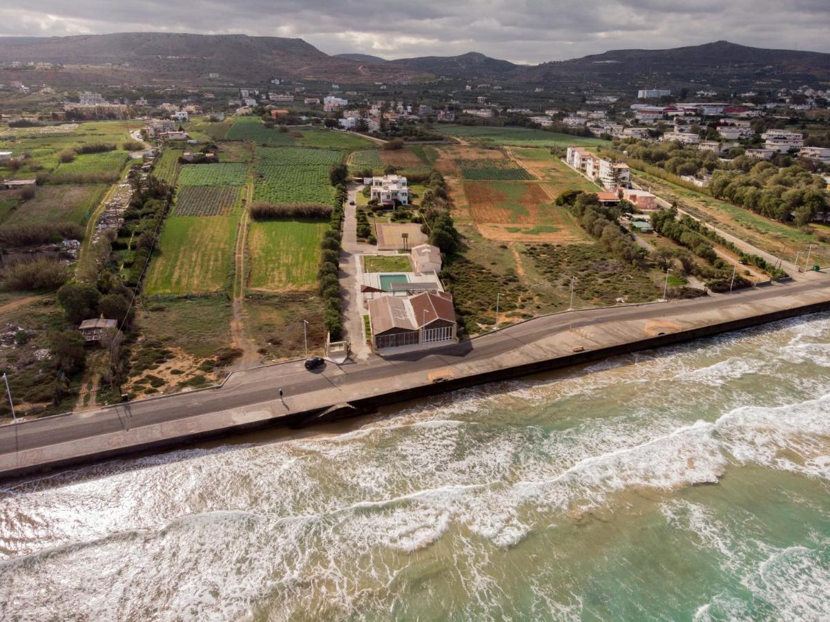 Divina Seaside Apartments By Estia Гуве Экстерьер фото